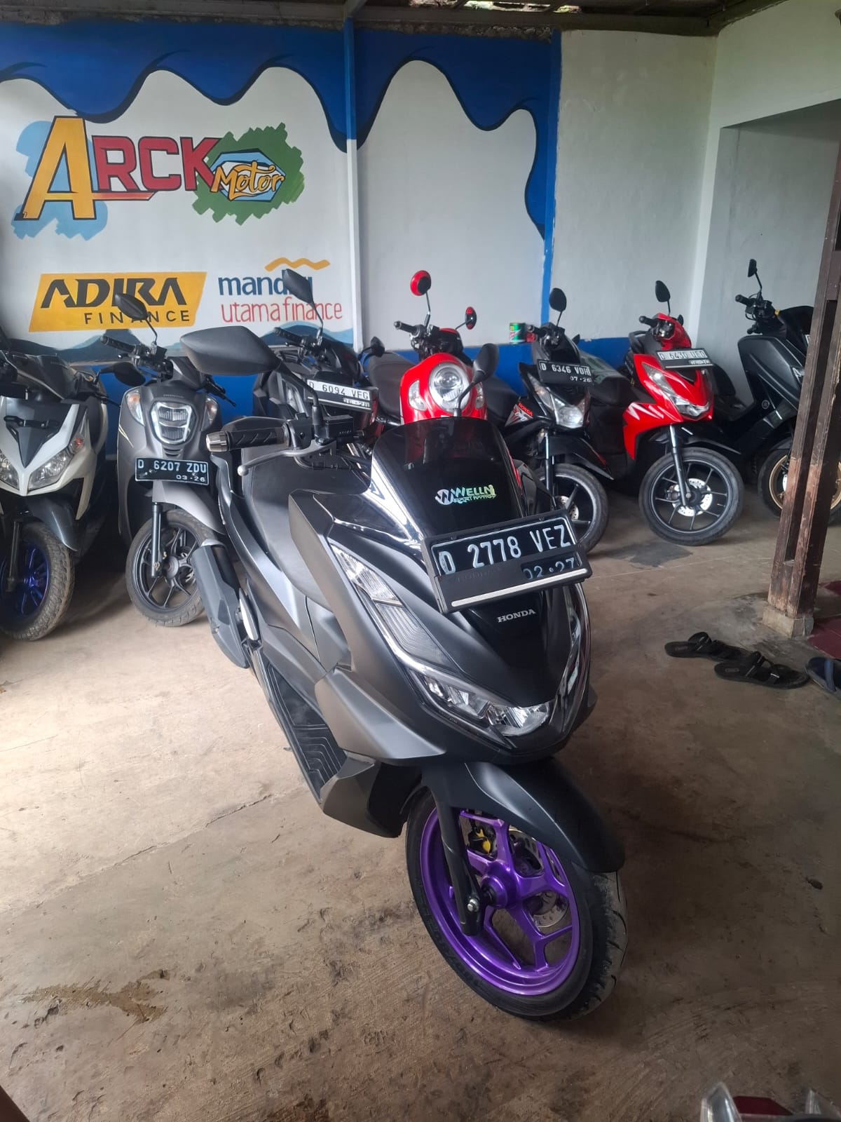 YAMAHA GRAND FILLANO NEO