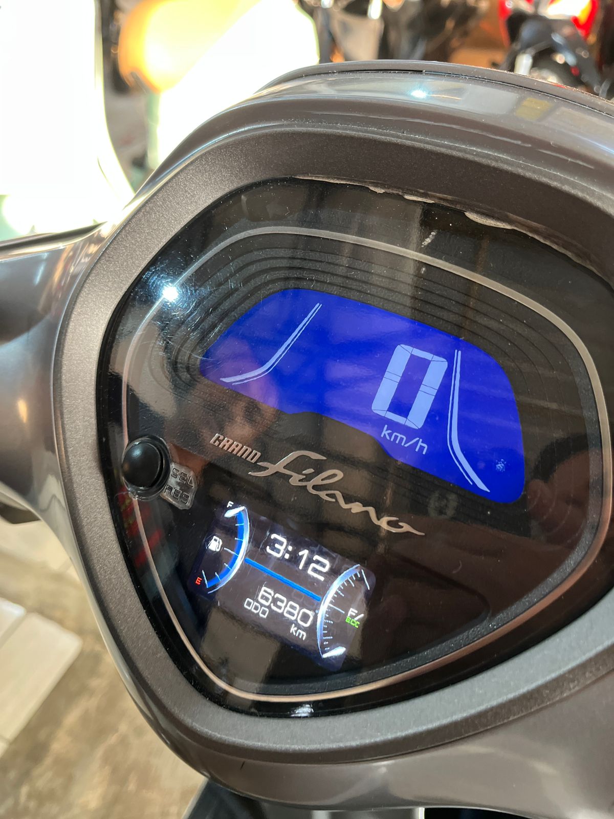 YAMAHA GRAND FILANO LUX