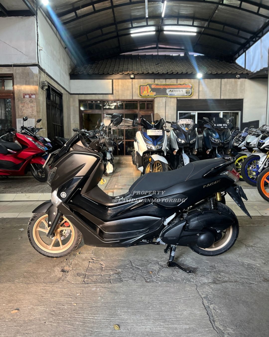 YAMAHA N-MAX OLD - Gambar 2