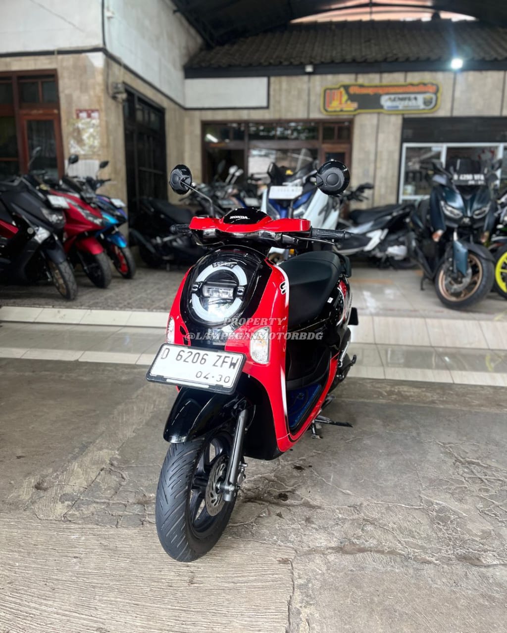 HONDA NEW SCOOPY ENERGETIC