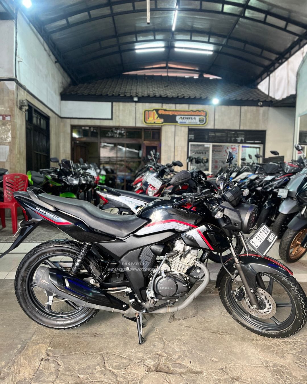 HONDA CB VERZA 150 - Gambar 2