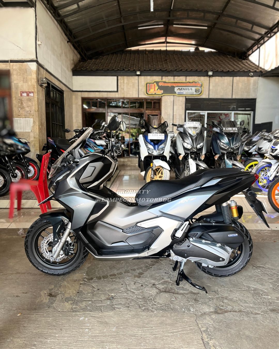 HONDA ADV 160 CBS - Gambar 2