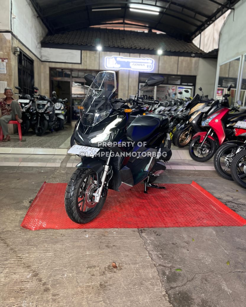 HONDA ADV 160 CBS - Gambar 1
