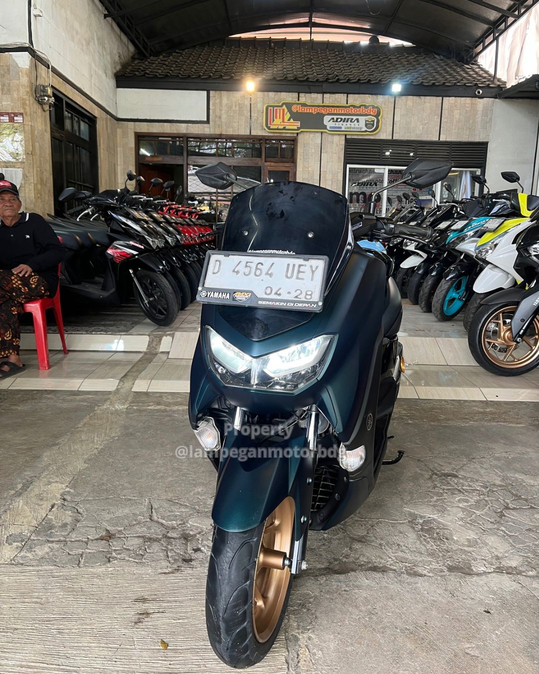 YAMAHA ALL NEW NMAX 155 CON