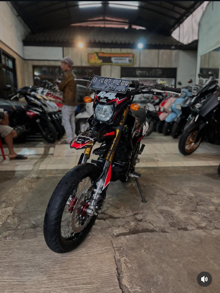 KAWASAKI D'TRACKER 150