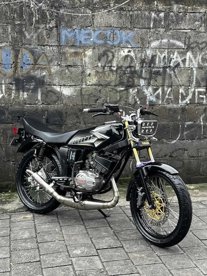 YAMAHA RX-KING 135 CC